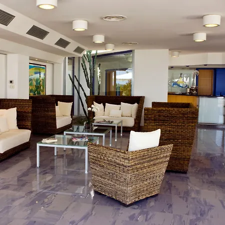 Отель African Beach 3*