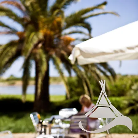 African Beach 3* Манфредония