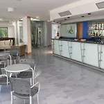Отель African Beach Манфредония
