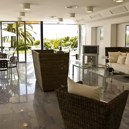 酒店 African Hotel-residence 3*
