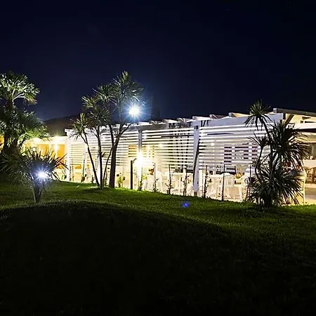 酒店 African Hotel-residence 3*